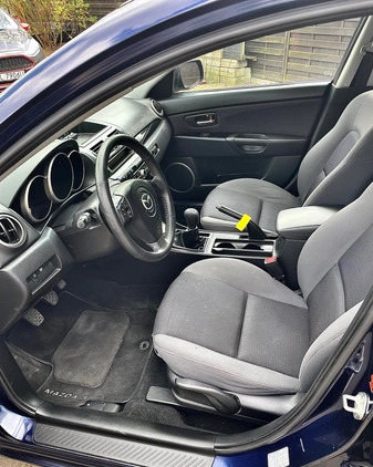 Mazda 3 cena 11000 przebieg: 232000, rok produkcji 2008 z Legionowo małe 92